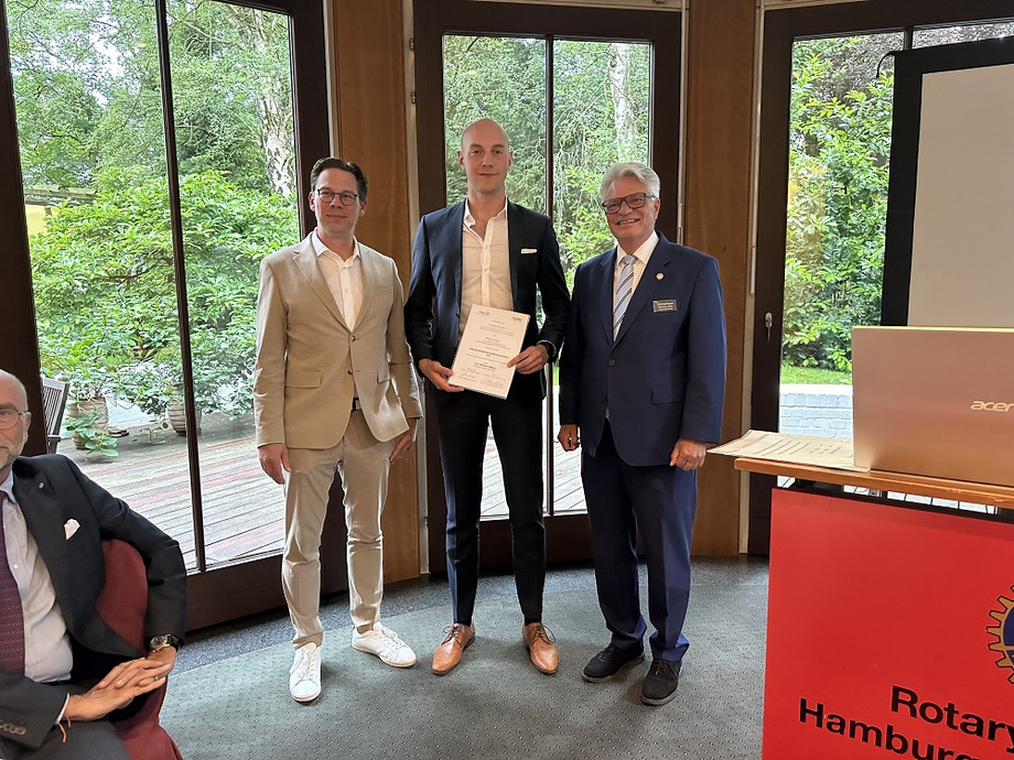 Ruben Meuth erhält den Preis