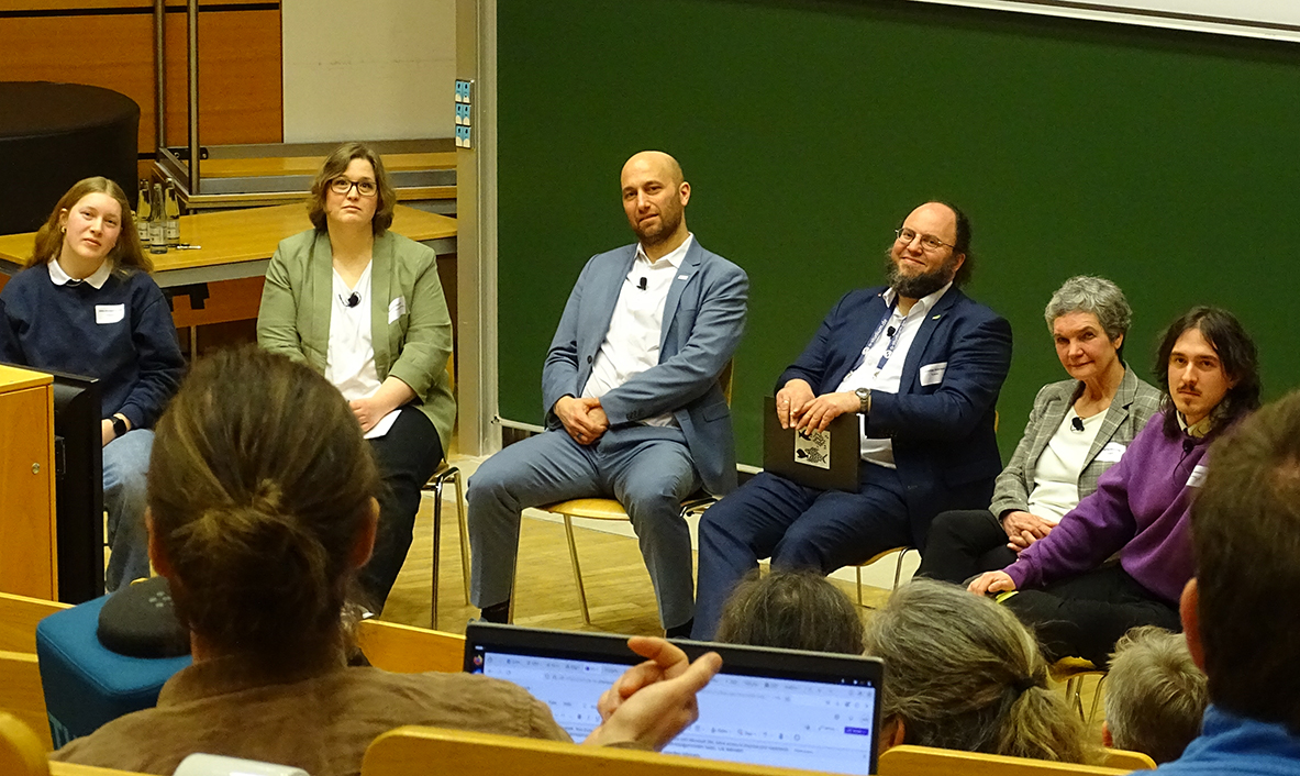 Podiumsdiskussion